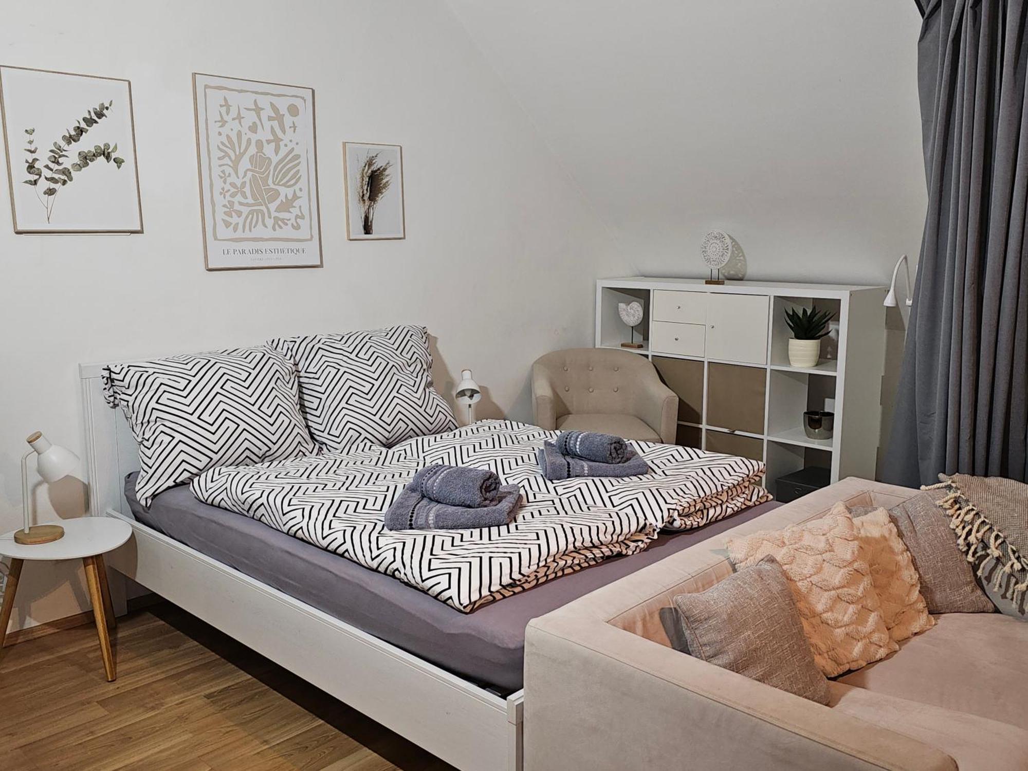 Modern Studio Near Duesseldorf Airport & Messe/Fair เมียร์บุช ภายนอก รูปภาพ